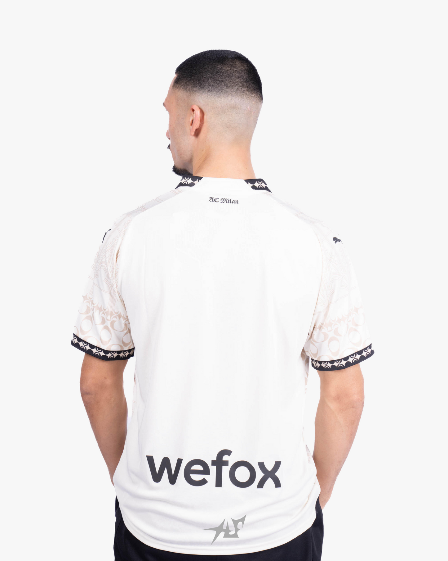 AC MAILAND x PLEASURES WHITE