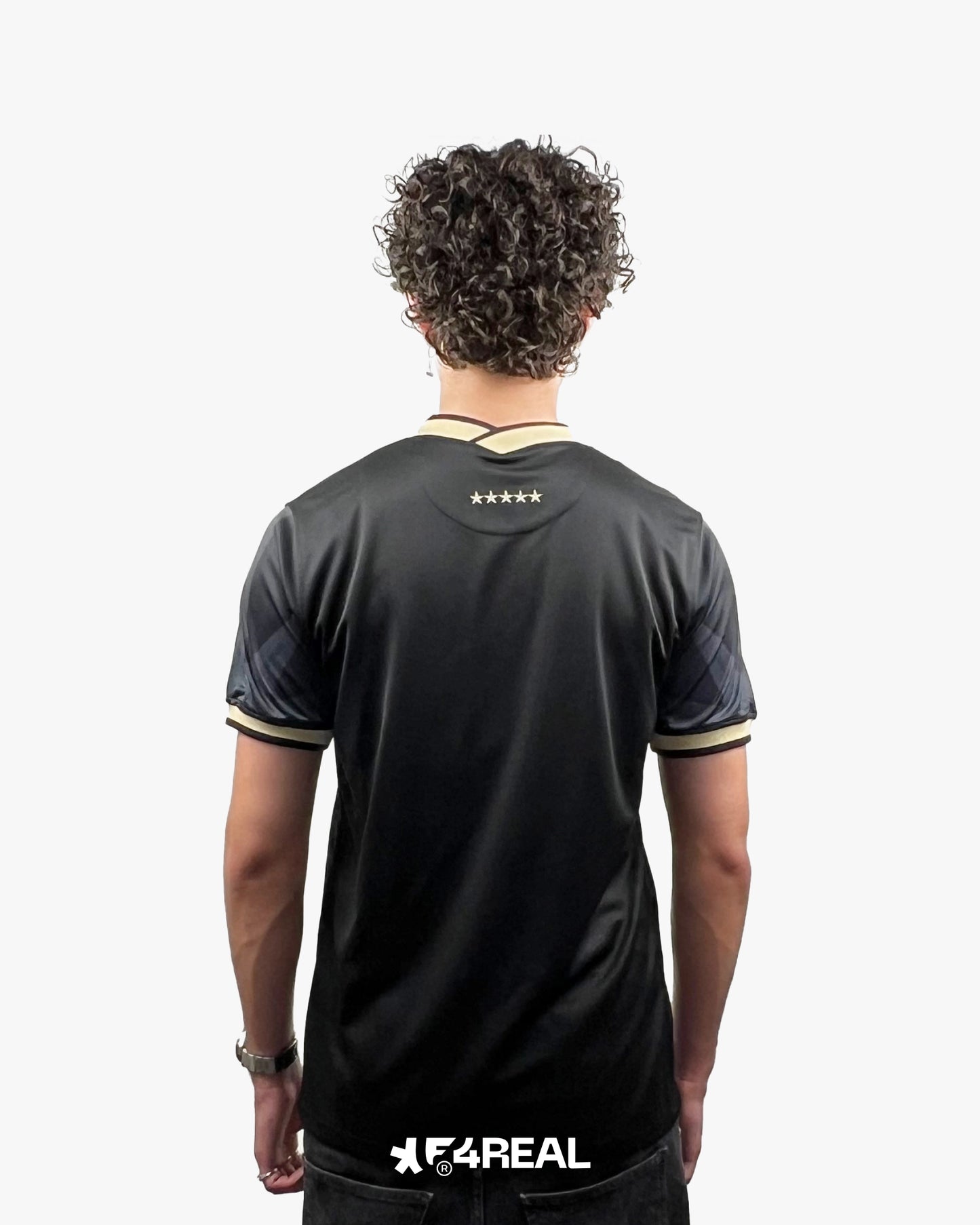 BRASIL SCHWARZ UND GOLD x CORTEIZ